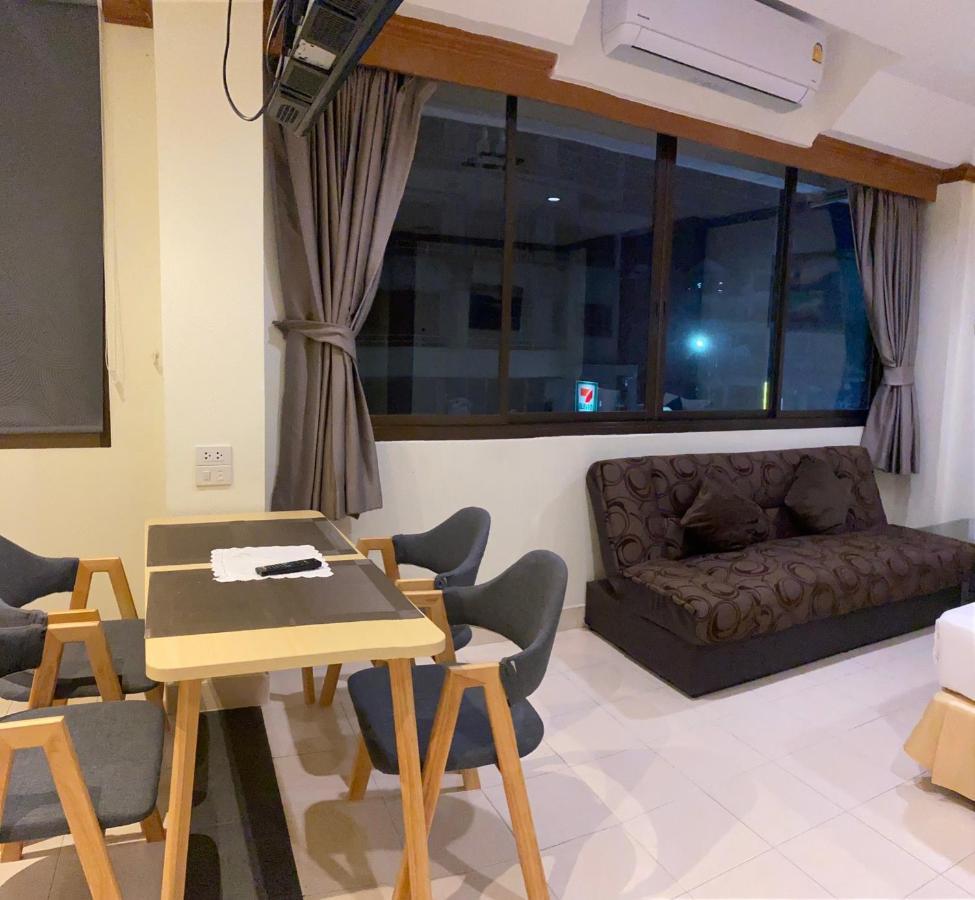 Seaview Sriracha Hotel Сі-Рача Екстер'єр фото