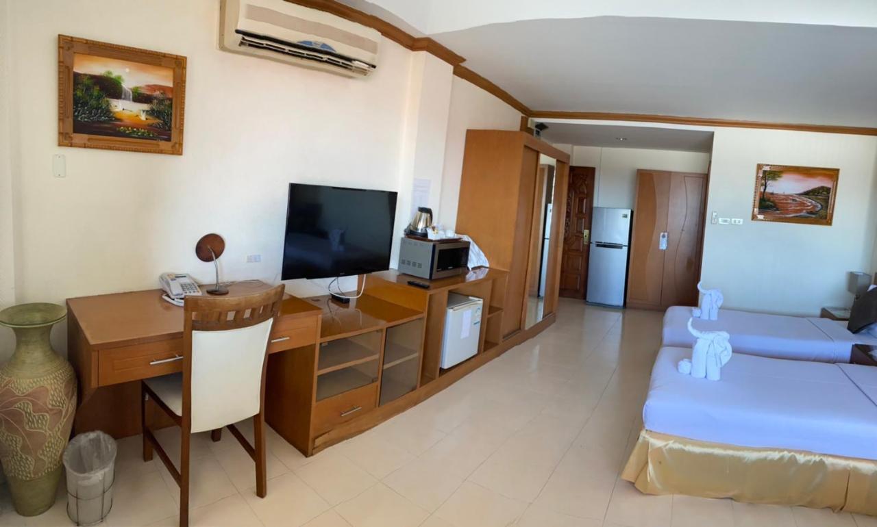 Seaview Sriracha Hotel Сі-Рача Екстер'єр фото
