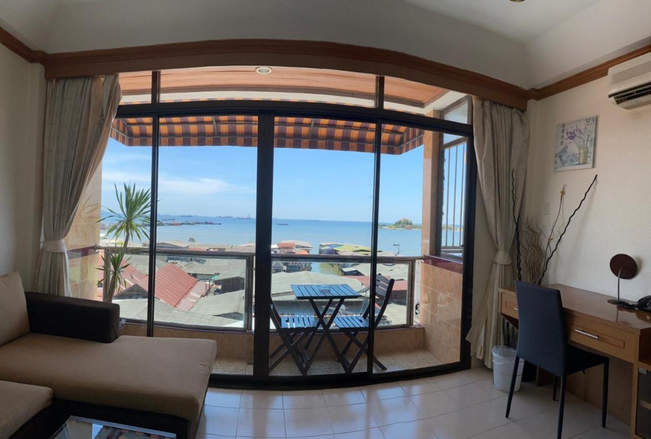 Seaview Sriracha Hotel Сі-Рача Екстер'єр фото