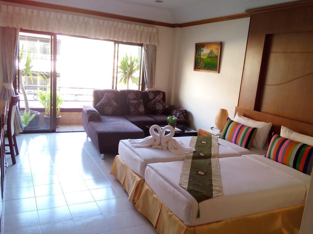 Seaview Sriracha Hotel Сі-Рача Екстер'єр фото